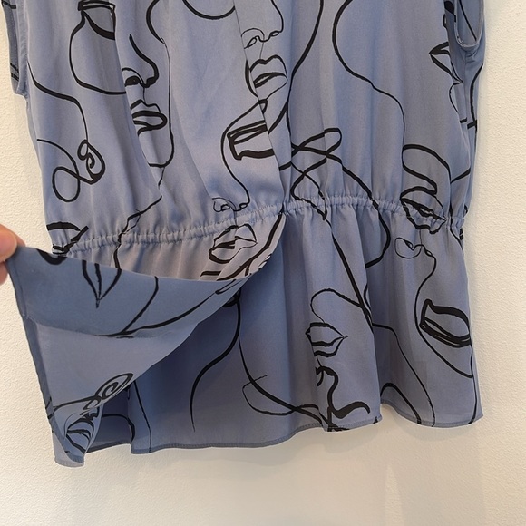 Wortington Abstract Painting Print Blue Blouse Size L - Picture 3 of 8